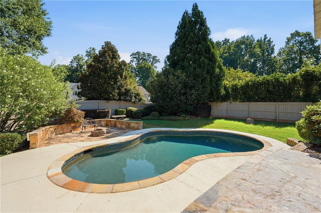555 Kingsport Drive Alpharetta GA 30076