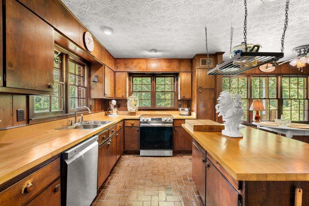 151 Evans Road Milner GA 30257