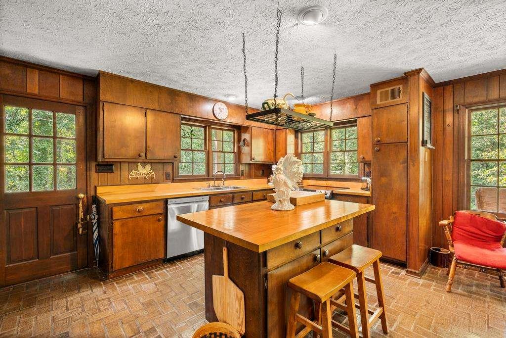 151 Evans Road Milner GA 30257