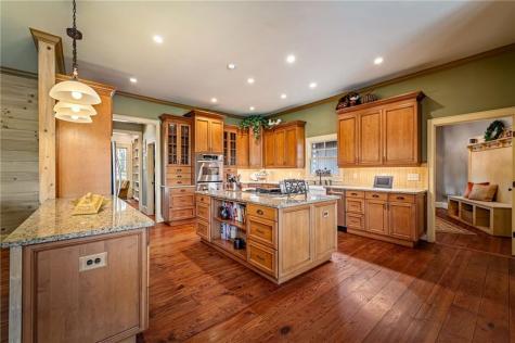 245 Old Anderson Creek Ellijay GA 30536