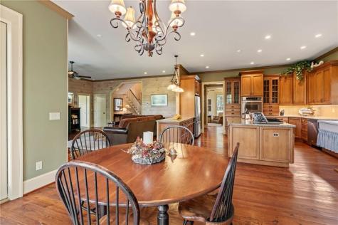 245 Old Anderson Creek Ellijay GA 30536
