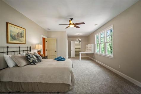 245 Old Anderson Creek Ellijay GA 30536