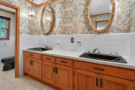 195 River Street Ellijay GA 30540