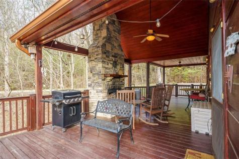97 Fox Mountain Crossing Road Blue Ridge GA 30513