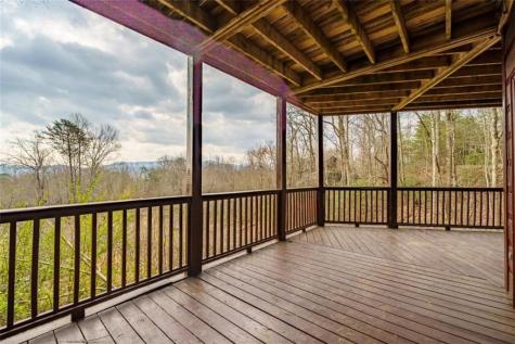 97 Fox Mountain Crossing Road Blue Ridge GA 30513