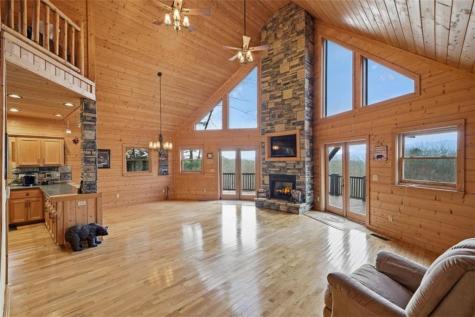 97 Fox Mountain Crossing Road Blue Ridge GA 30513