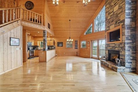 97 Fox Mountain Crossing Road Blue Ridge GA 30513