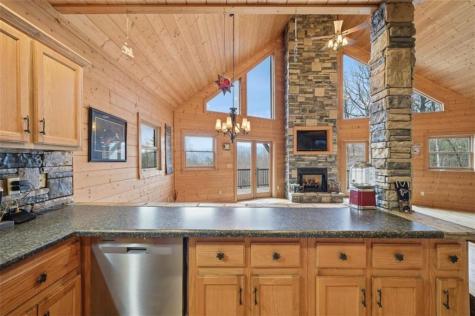 97 Fox Mountain Crossing Road Blue Ridge GA 30513