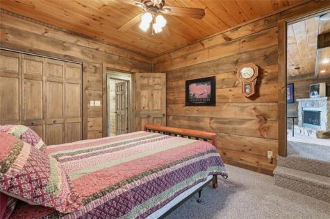 97 Fox Mountain Crossing Road Blue Ridge GA 30513