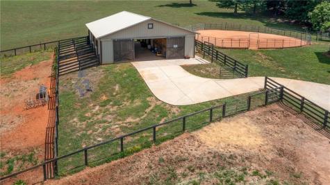 1050 Ricky West Road Cleveland GA 30528
