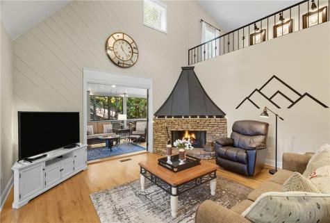 133 Cliff Fern Point Big Canoe GA 30143