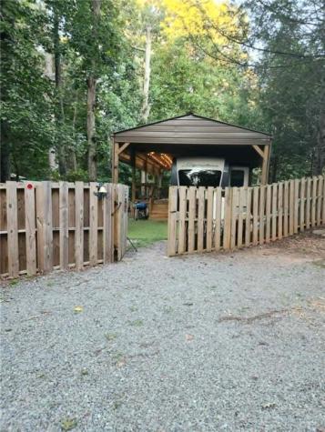 68 10th Street Ellijay GA 30540