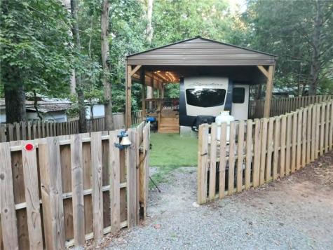 68 10th Street Ellijay GA 30540