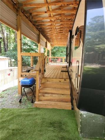 68 10th Street Ellijay GA 30540
