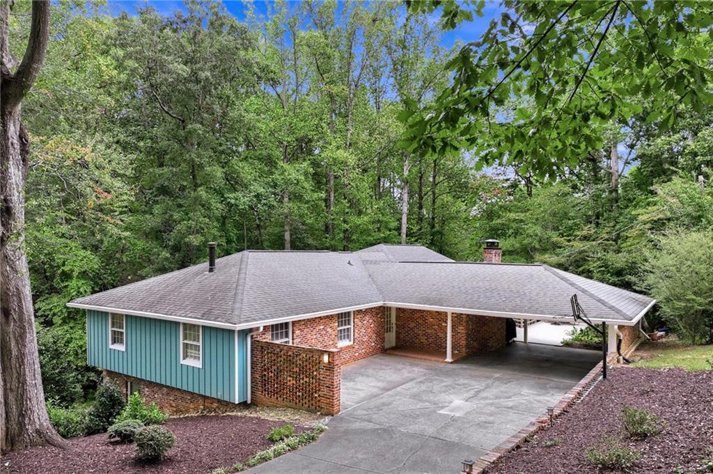 1060 Cumberland Valley Road Gainesville GA 30501