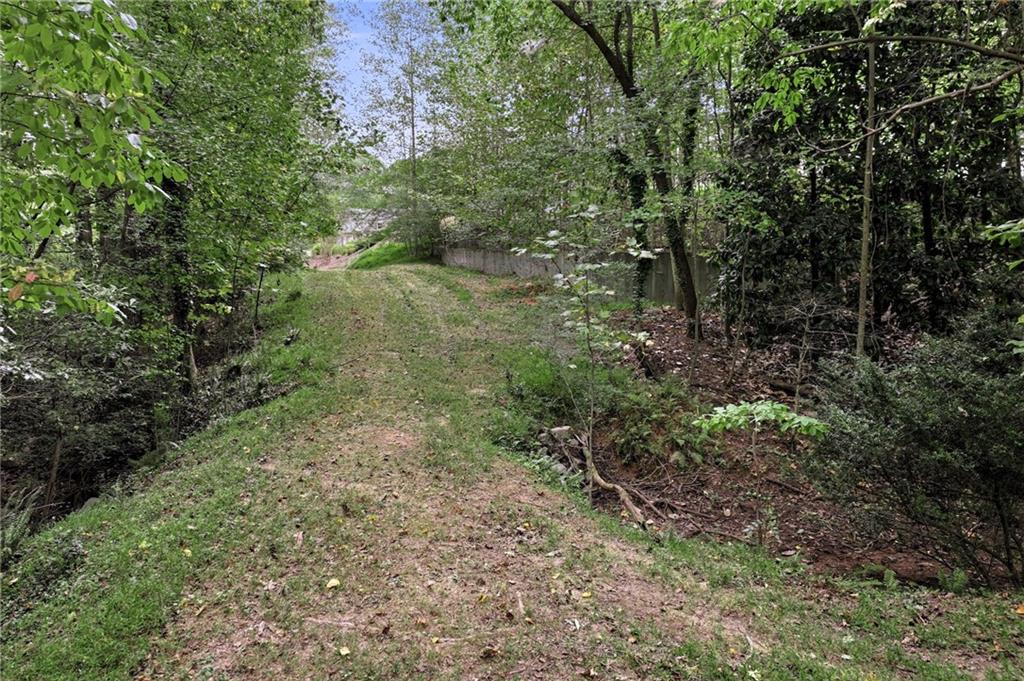 1060 Cumberland Valley Road Gainesville GA 30501