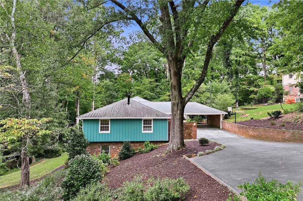 1060 Cumberland Valley Road Gainesville GA 30501