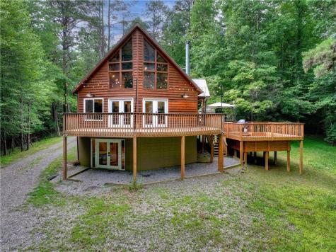 2 Watson Gap Road Mineral Bluff GA 30559