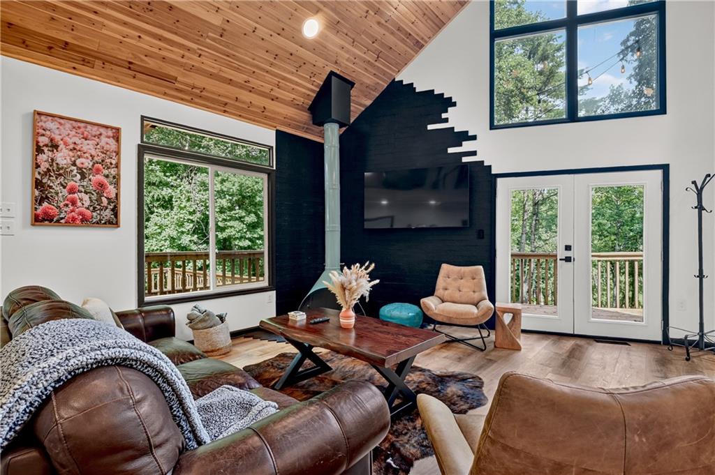 2 Watson Gap Road Mineral Bluff GA 30559
