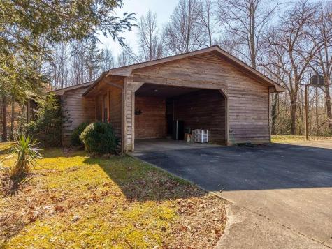 2164 Yukon Road Ellijay GA 30536