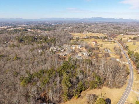 2164 Yukon Road Ellijay GA 30536