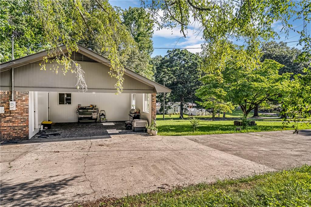 2814 Suncrest Drive Dalton GA 30720