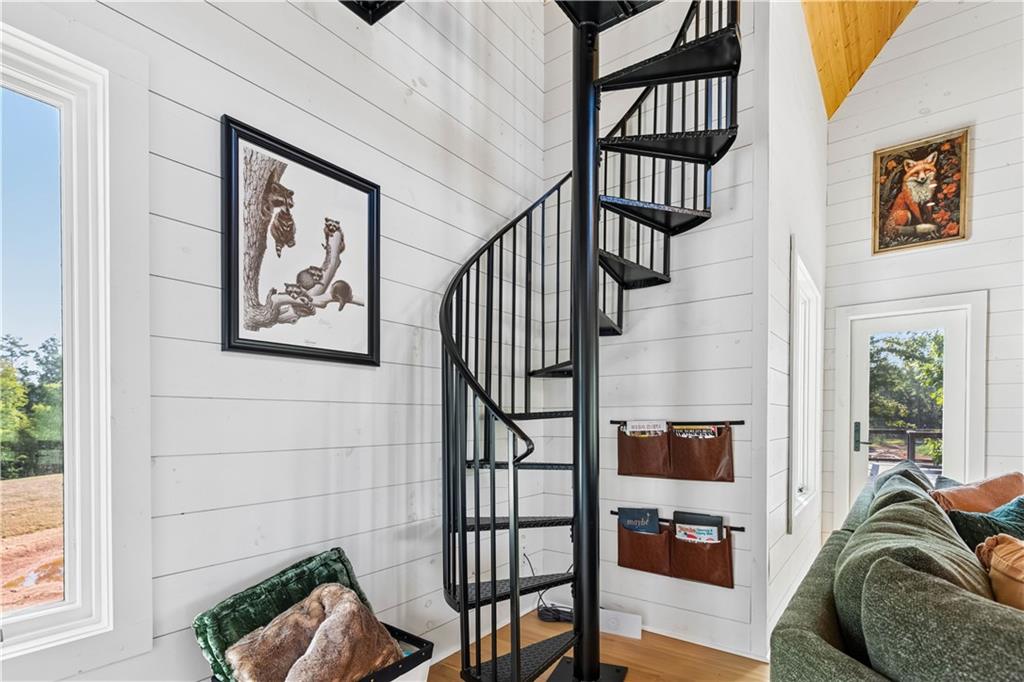 692 Hutchins Wolfskin Road Stephens GA 30667