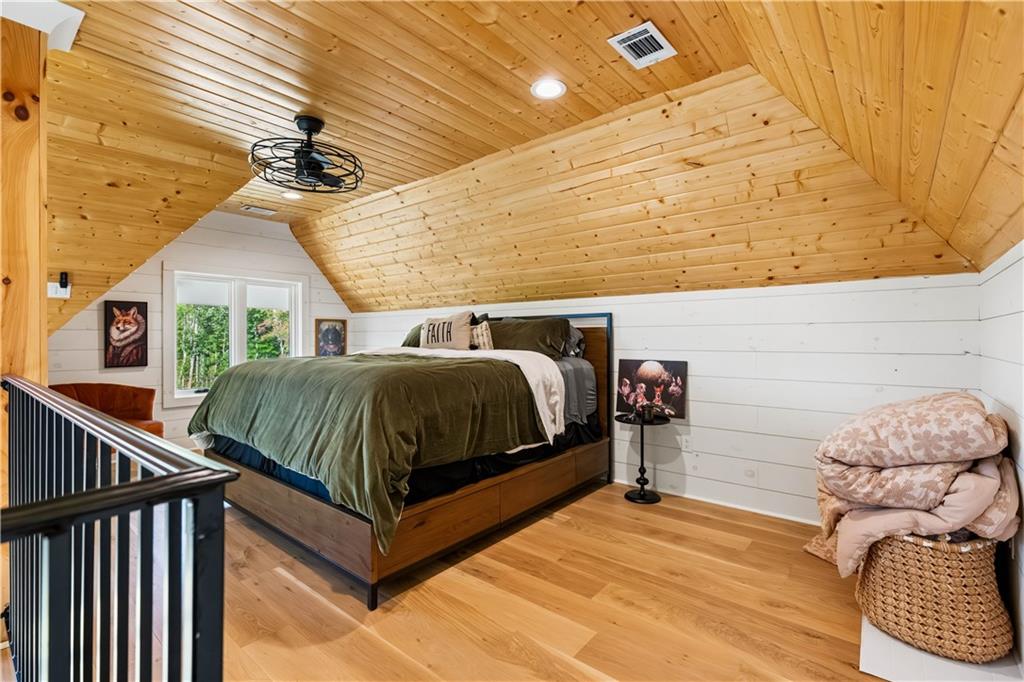 692 Hutchins Wolfskin Road Stephens GA 30667