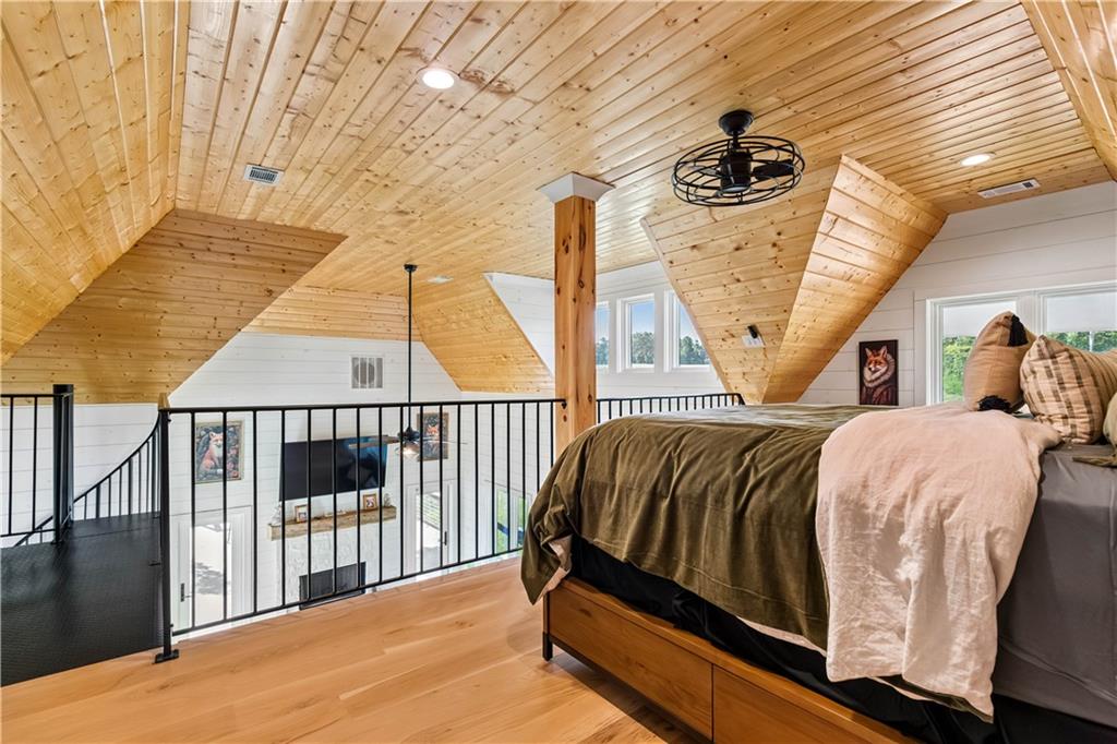 692 Hutchins Wolfskin Road Stephens GA 30667