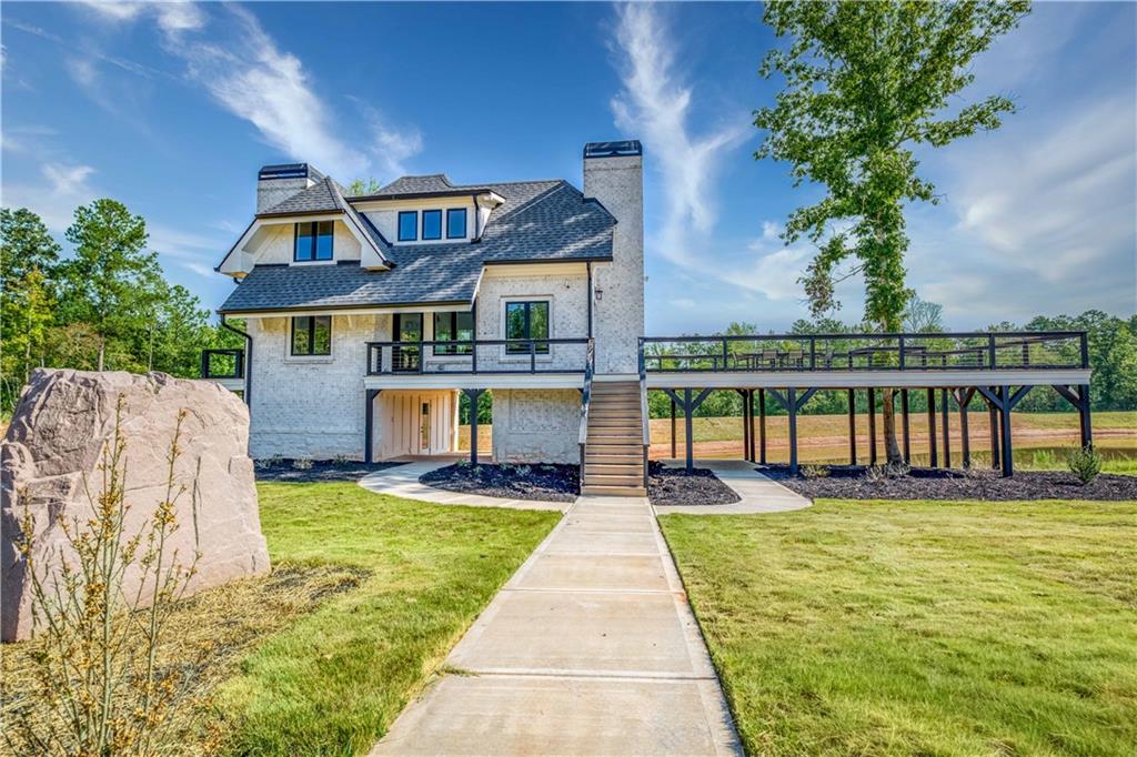 692 Hutchins Wolfskin Road Stephens GA 30667