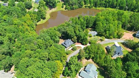 327 Kissimmee Trail Cornelia GA 30531