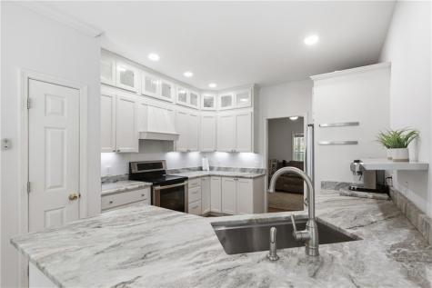 327 Kissimmee Trail Cornelia GA 30531