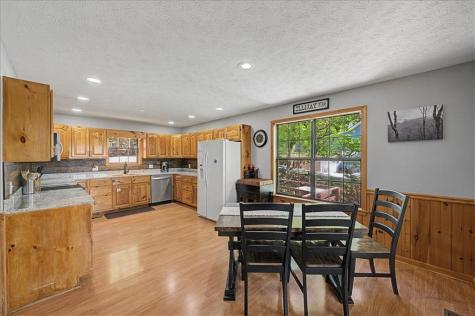 1488 Walnut Ridge Ellijay GA 30536