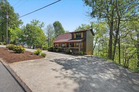 1488 Walnut Ridge Ellijay GA 30536