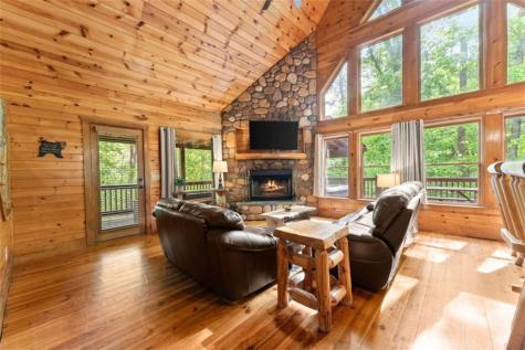 53 Elm Ridge Drive Cleveland GA 30528