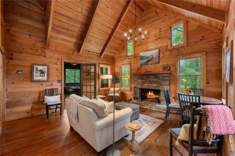 15 Gentle Dove Walk Jasper GA 30143