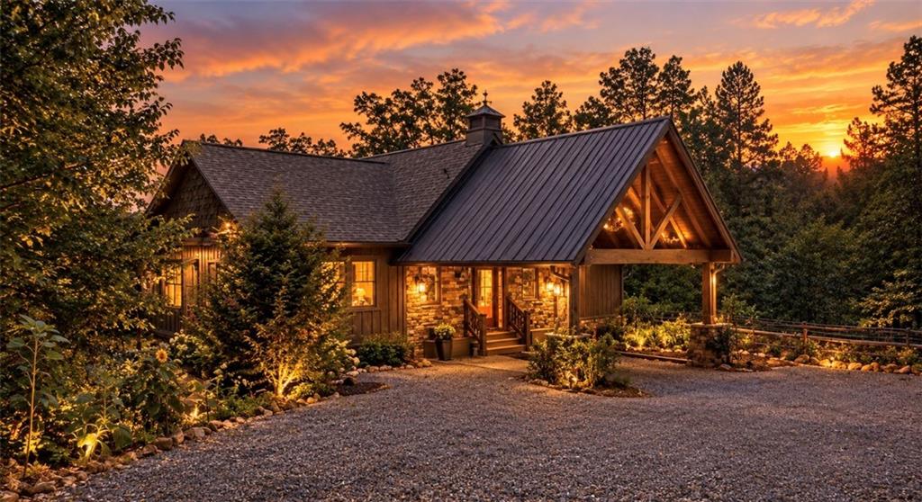 559 Overlook Trail Blue Ridge GA 30513