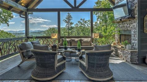 559 Overlook Trail Blue Ridge GA 30513