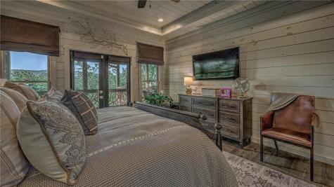 559 Overlook Trail Blue Ridge GA 30513