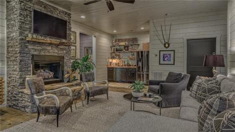 559 Overlook Trail Blue Ridge GA 30513