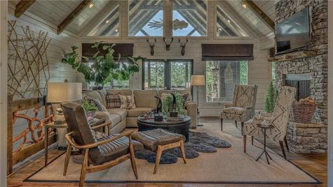 559 Overlook Trail Blue Ridge GA 30513