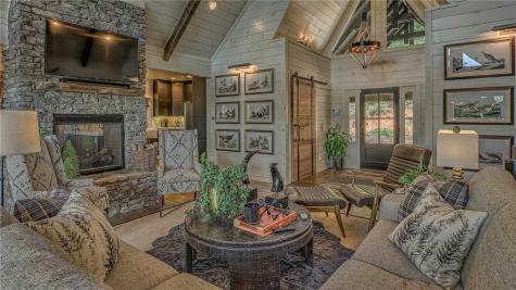 559 Overlook Trail Blue Ridge GA 30513