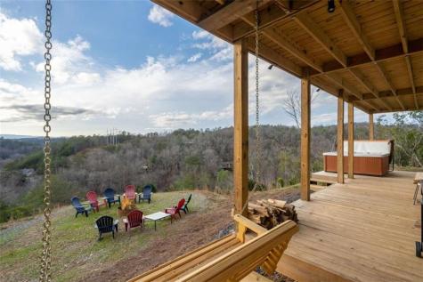 21 Riverview Circle Blue Ridge GA 30513