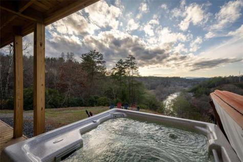 21 Riverview Circle Blue Ridge GA 30513
