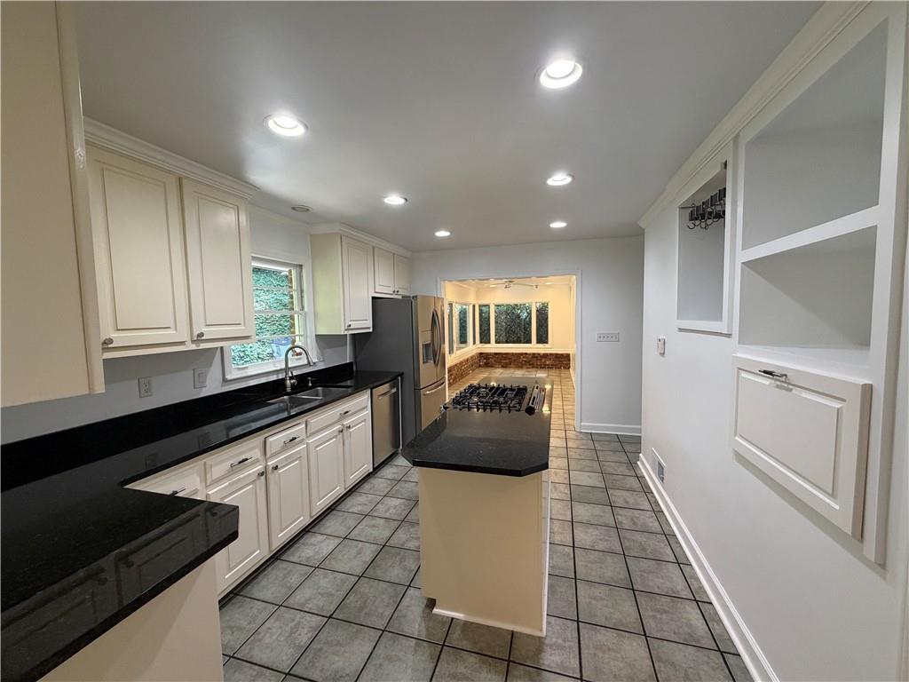 6651 Castleton Drive Sandy Springs GA 30328
