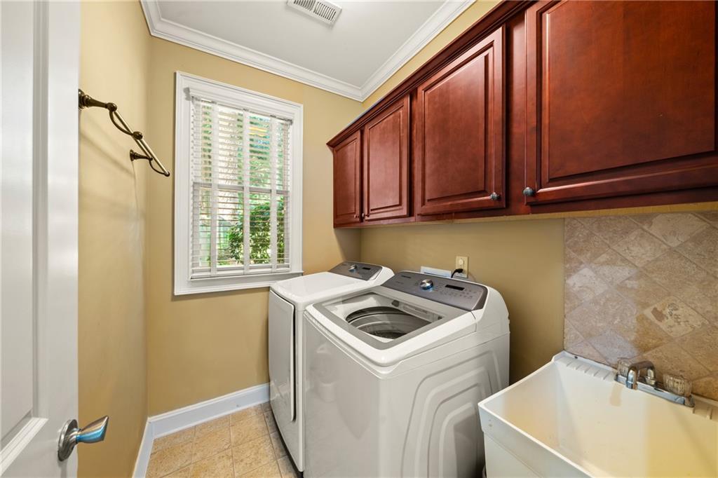 4095 Hill House Road SW Smyrna GA 30082