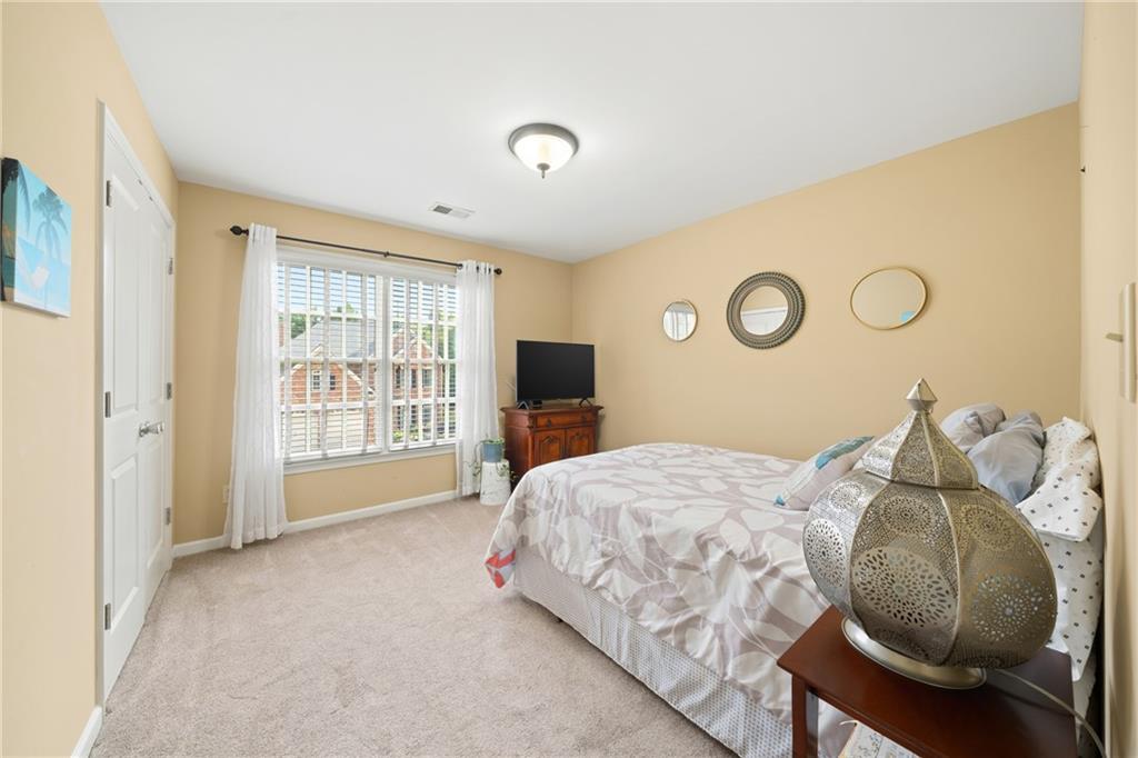 4095 Hill House Road SW Smyrna GA 30082
