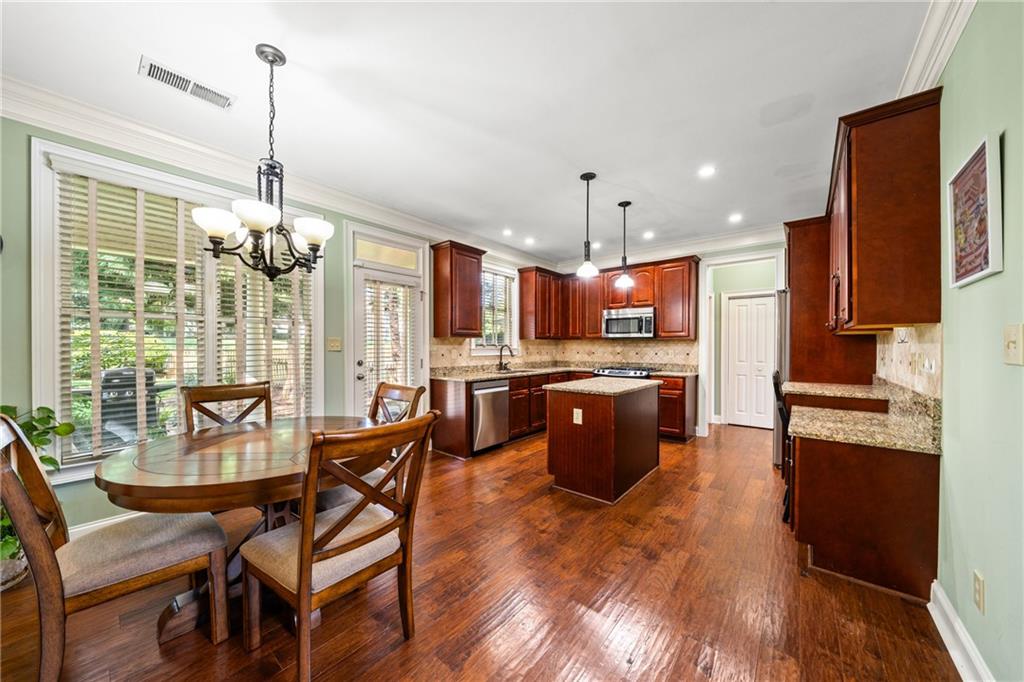 4095 Hill House Road SW Smyrna GA 30082