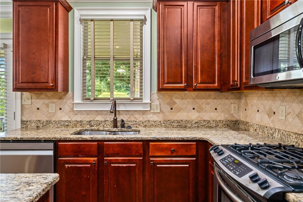4095 Hill House Road SW Smyrna GA 30082