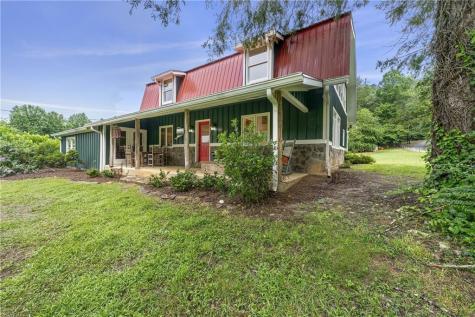 9883 Warwoman Road Clayton GA 30525